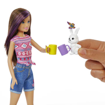 Набор игровой Barbie Кемпинг Скиппер (кукла с питомцем и аксессуарами)