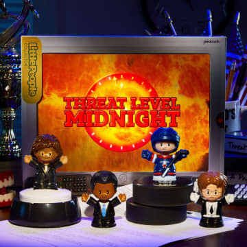 Fisher-Price Little People Collector The Office: Threat Level Midnight - Image 9 of 12