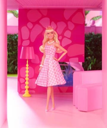 Barbie Signature The Movie, Margot Robbie als Barbie Puppe zum Film im rosa-weißen Karo-Kleid - Bild 2 von 7