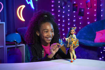 Monster High - Cleo De Nile Avec Animal De Compagnie - Poupée - 4 Ans Et + - Imagen 2 de 6