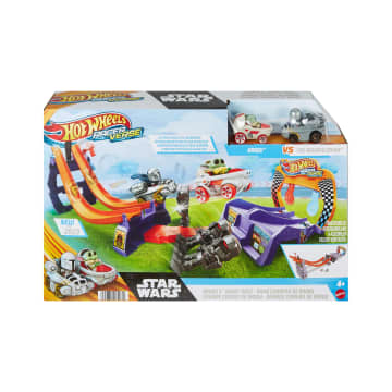 Hot Wheels Racerverse Star Wars Track Set With 2 Racers Inspired By Star Wars: Grogu & The Mandolorian
