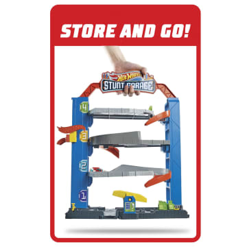 Hot Wheels Stunt Garage Playset