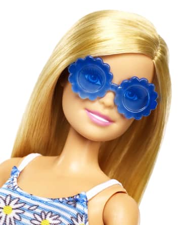 Barbie – Barbie Et Ses 3 Tenues