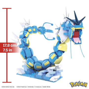 Mega Pokémon Magikarp Y Gyarados - Image 5 of 6