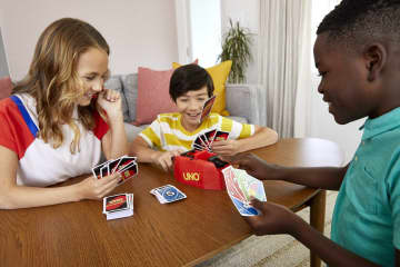 UNO Showdown - Image 2 of 6