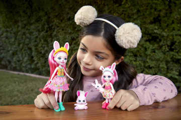 Enchantimals Bree Bunny Puppe + Little Sister