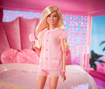 Barbie Signature The Movie, Barbie Modeset aus dem Film inkl. Schuhe und Accessoires - Bild 3 von 6