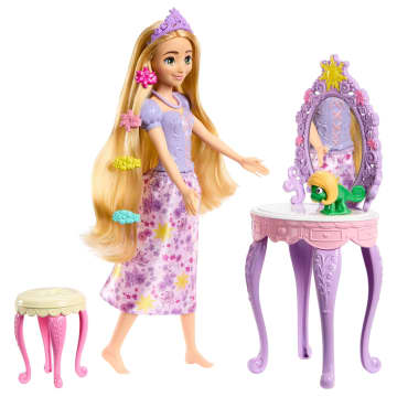 Juguetes De Disney Princesas, Muñeca Rapunzel, Tocador Y Accesorios - Image 1 of 4
