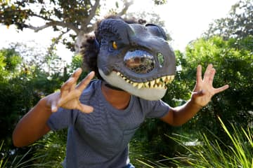 Jurassic World Chomp N' Roar T-Rex Maske - Bild 2 von 6