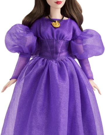 Disney “La Sirenita” Vanessa Muñeca con su vestido morado emblemático - Imagen 4 de 5