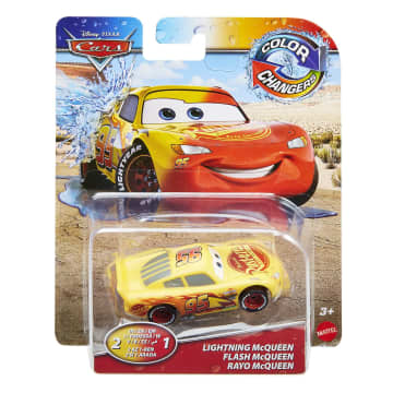 Disney And Pixar Cars On the Road Color Changers Lightning Mcqueen
