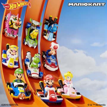 Hot Wheels Mario Kart Veículo de Brinquedo Toad Sneeker