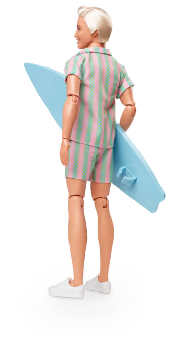 Barbie Film Ken Poupée, Tenue de Plage à Rayures Pastel - Imagen 4 de 6