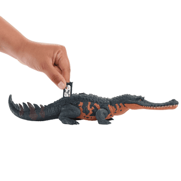 Jurassic World Wild Roar Gryposuchus Dinosaur Action Figure Toy With Attack & Sound - Imagem 4 de 6
