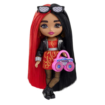 Barbie Extra Minis Muñeca Cabello Rojo y Negro - Imagen 1 de 5