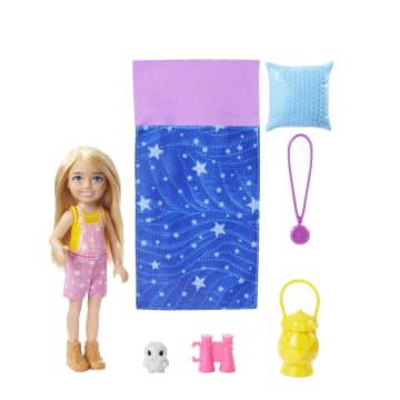 Barbie It Takes Two Boneca Chelsea Dia de Acampamento - Imagem 1 de 7