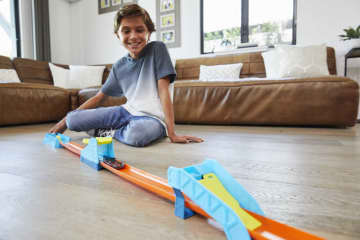 Hot Wheels Track Builder Pista de Brinquedo Pacote de saltos longos