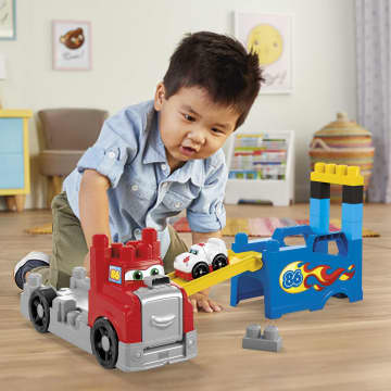 MEGA BLOKS Build & Race Rig Fisher-Price Toy Blocks With Sounds (16 Pieces) For Toddler