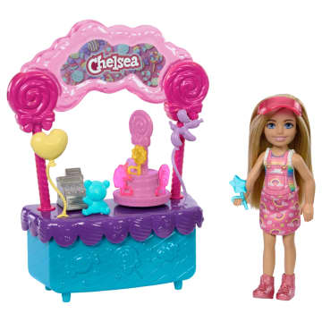 Barbie  Poupée Chelsea et Kiosque à Sucettes et Bonbons, 10Éléments