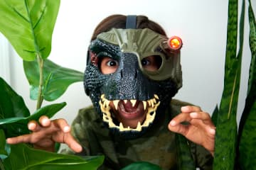 Jurassic World indoraptor Dinosaur Mask With Tracking Light And Sound For Role Play - Image 2 of 6