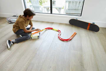 Hot Wheels Track Builder Pista de Juguete Paquete de Curvas Premium - Imagen 2 de 6