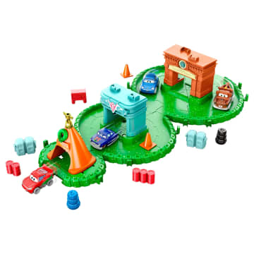 Disney And Pixar Cars Minis Advent Calendar With 4 Mini Cars, Track & Accessories - Imagem 2 de 3