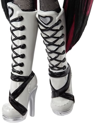Monster High Doll With Posters, Draculaura in Black And White
