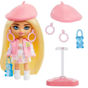 Barbie Extra Mini Minis Muñeca Chamarra Universitaria - Image 3 of 6