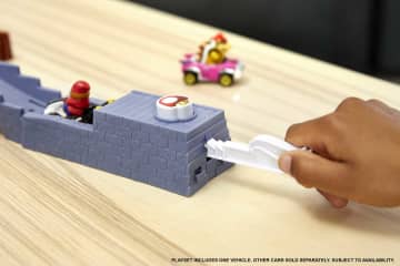 Hot Wheels Mario Kart Pista de Brinquedo Boo - Imagen 3 de 6