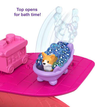 Polly Pocket Starring Shani Cuddly Cat Purse, 2 Micro Dolls, 18 Accessories, Pop & Swap Peg Feature, 4 & Up