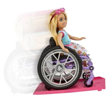 Barbie Chelsea Poupée Blonde et Fauteuil Roulant, 3+ Ans - Imagen 2 de 6