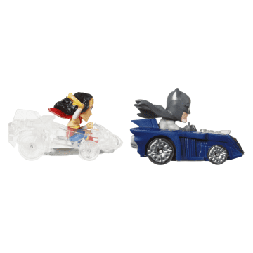 Hot Wheels RacerVerse Veículo de Brinquedo Batman e Mulher Maravilha - Imagen 4 de 6