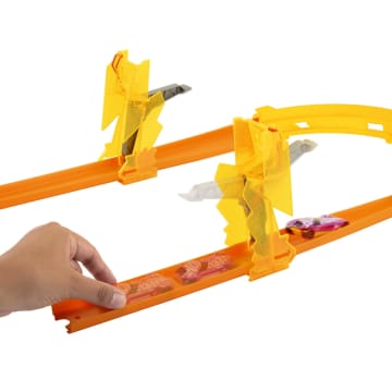 Hot Wheels Track Builder Pista de Brinquedo Caixa Média de Acrobacias Temática de Raio