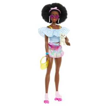 Barbie Doll With Roller Skates, Fashion Accessories And Pet Puppy - Imagem 1 de 6