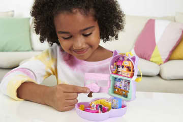 Polly Pocket Sushi Shop Cat Compact Playset With 2 Dolls & 12 Accessories