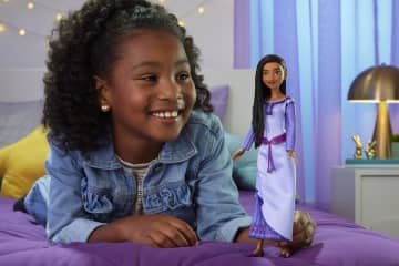Disney's Wish Asha Of Rosas Posable Fashion Doll With Natural Hair, Including Removable Clothes, Shoes, And Accessories