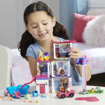 MEGA Barbie Juguete de Construcción Color Reveal Casa de los Sueños - Imagen 2 de 8