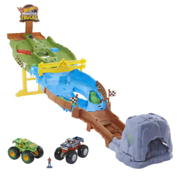 Hot Wheels Monster Trucks Playset With 2 1:64 Scale Toy Trucks