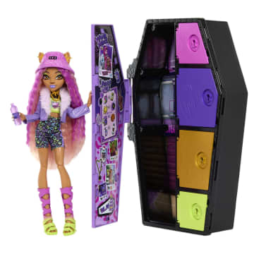 Monster High Skulltimate Secrets Clawdeen Wolf Doll And Fashion Set With Dress-Up Locker