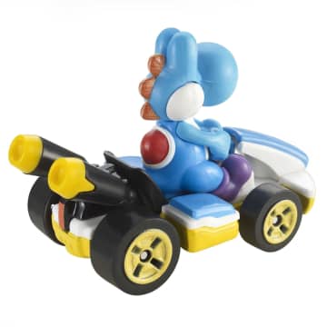 Hot Wheels Mario Kart Veículo de Brinquedo Kart Padrão Yoshi Azul Claro - Image 4 of 6