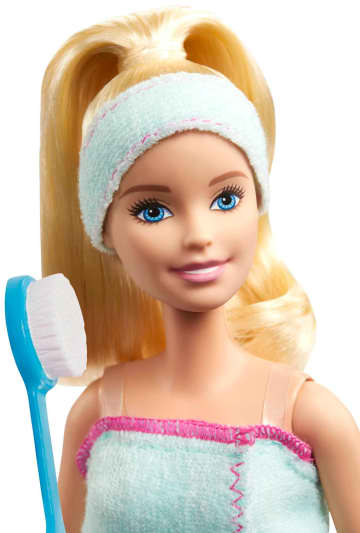Barbie Fashion & Beauty Set de Juego Día de Spa con Perrito