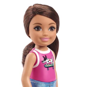 Barbie Chelsea Doll (6-Inch Brunette) Wearing Sparkly Skirt