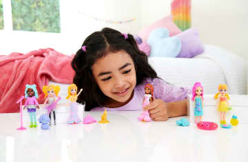 Polly Pocket 2 Poupées et 25 Accessoires Pop Star, Phosphorescent - Imagem 4 de 5