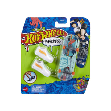 Hot Wheels Skate Vehículo de Juguete Patineta TIC-TAC TOWED™ con Tenis - Imagem 2 de 3