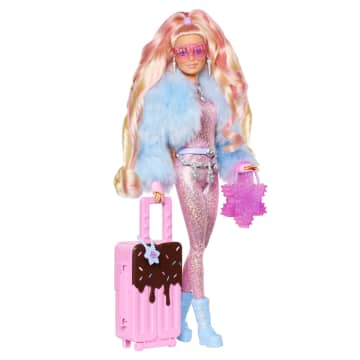 Barbie Extra Cool-Poupée Voyage en Tenue D’Hiver - Imagen 5 de 6