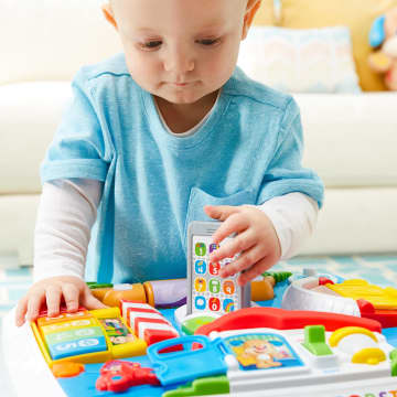 Fisher-Price Aprender e Brincar Brinquedo para Bebês Mesa Passeando Pela Cidade