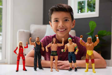 WWE Action Figures, Basic 6-inch Collectible Figures, WWE Toys - Imagen 2 de 6