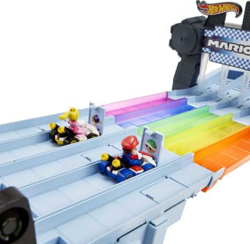 Hot Wheels Mario Kart Pista de Brinquedo Rainbow Road - Imagen 5 de 6
