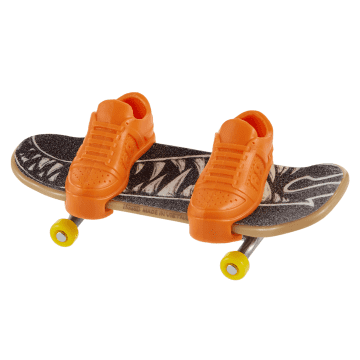 Hot Wheels Skate Veículo de Brinquedo Skateboard RAD & ROTTEN™ com Tênis