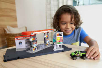 Matchbox Action Drivers Matchbox Fuel Station Playset For Kids 3 Years Old & Up, With 1 1:64 Scale Vehicle